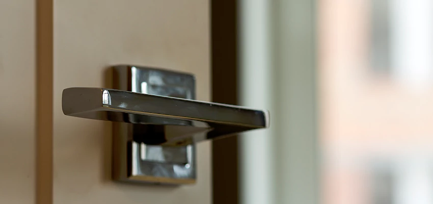 Door Lever Knob Repair in Sanford, Florida